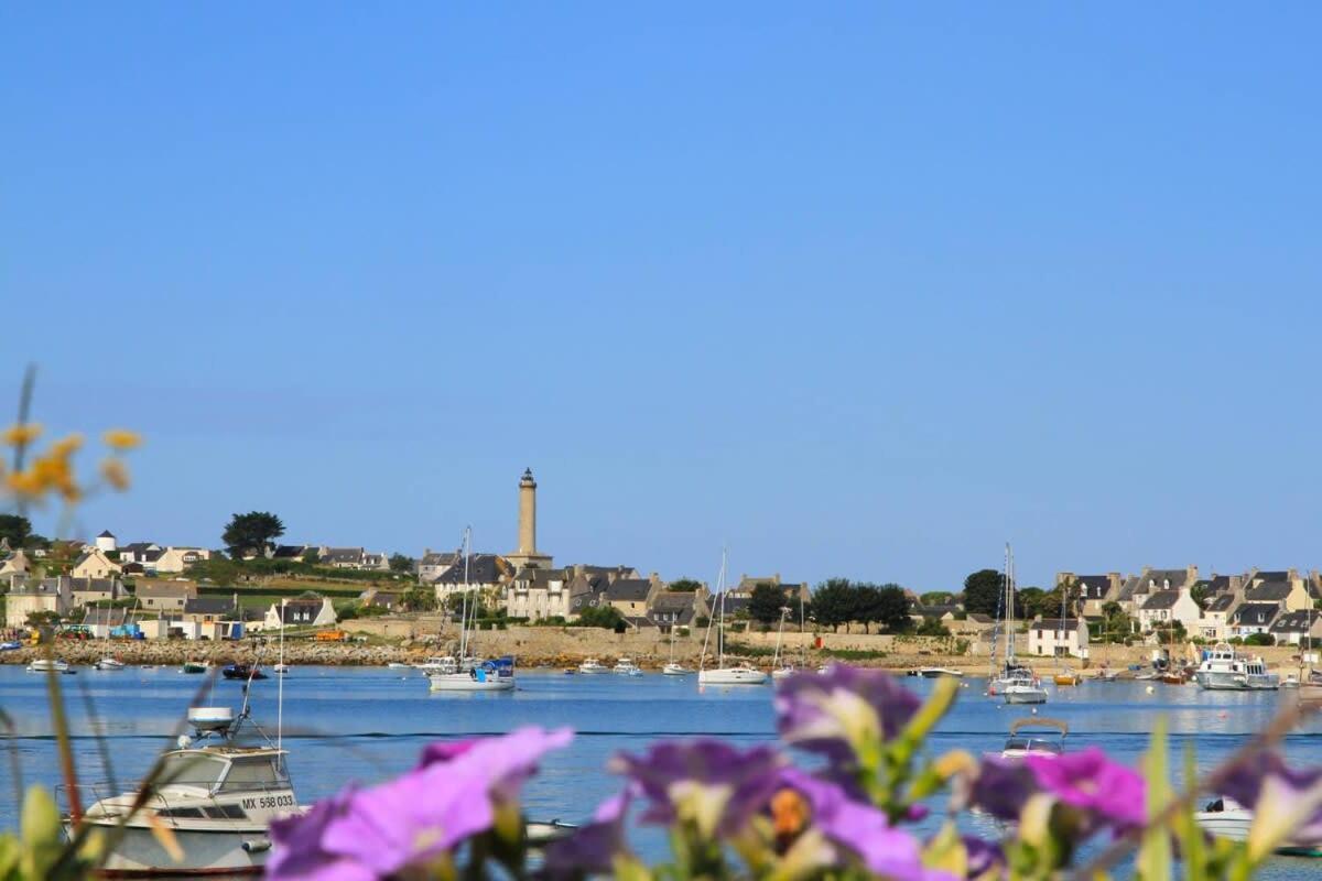 Kermartin - Maison De Famille Avec Vue Sur La Baie De Morlaix Plouézocʼh Exterior foto